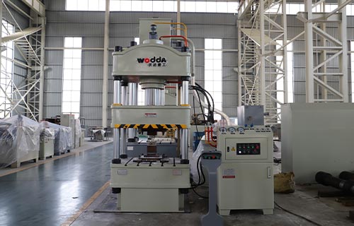 200噸三梁四柱液壓機(jī)-200噸油壓機(jī)